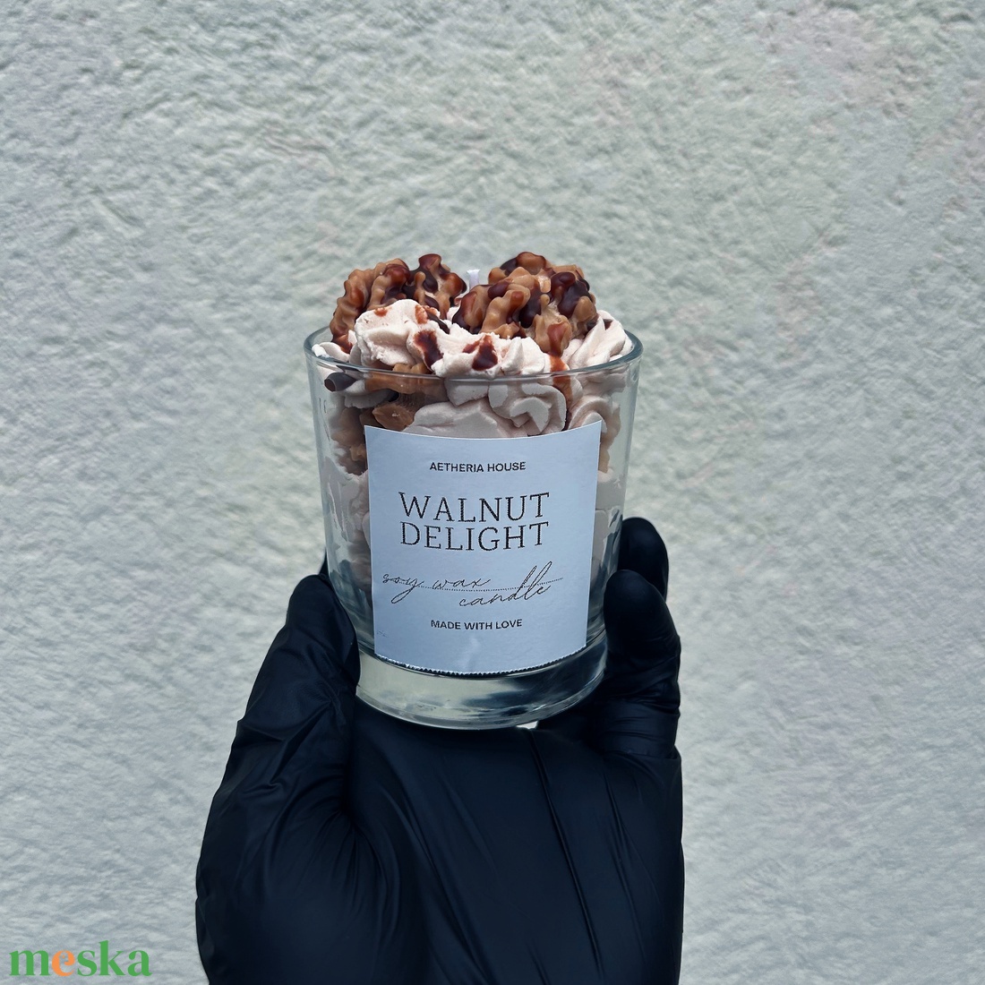 Walnut Delight  Kézműves Diós Gyertya Természetes Illattal - otthon & életmód - gyertya, illat, aroma - gyertya - Meska.hu