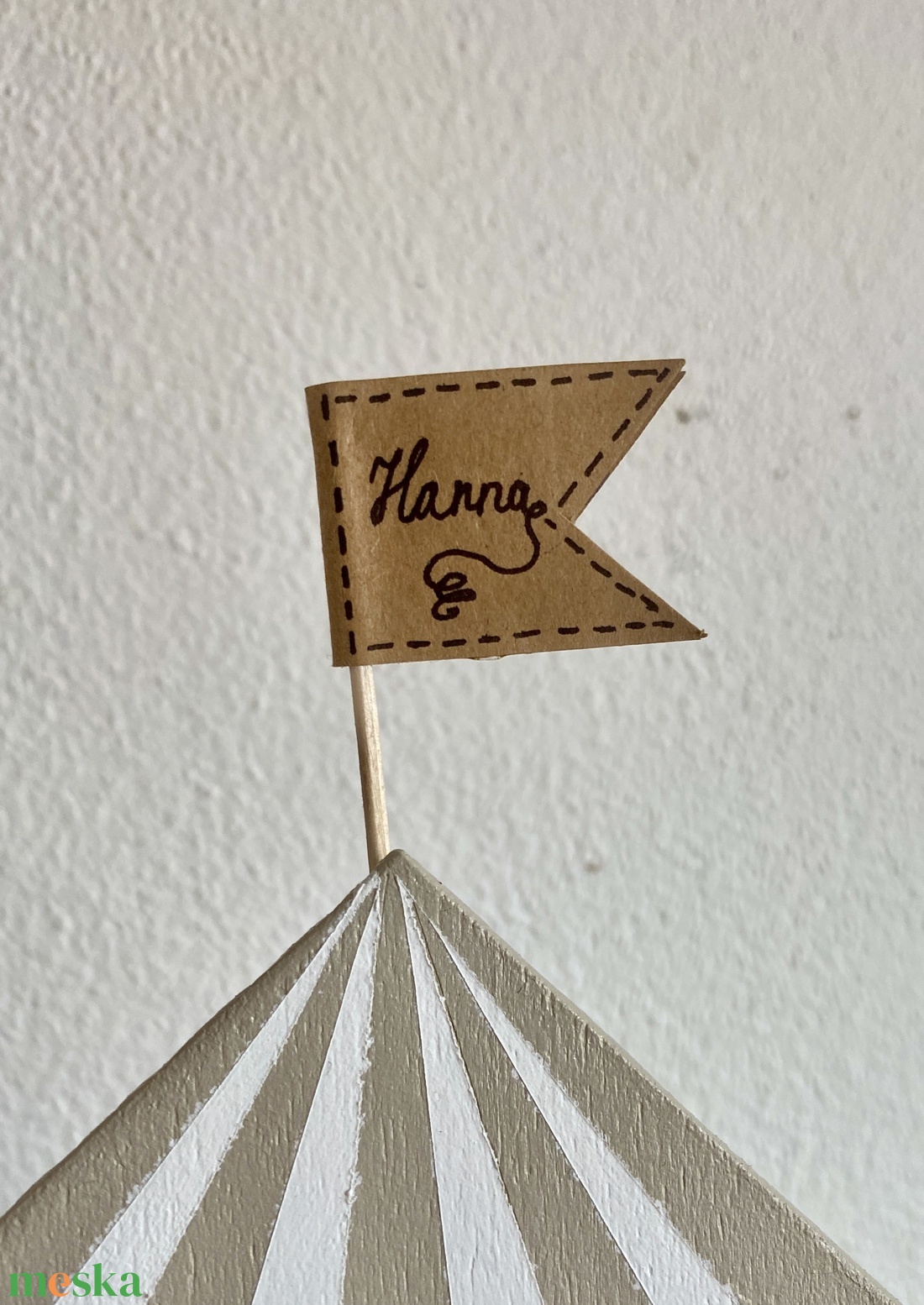 Babapolc, polc gyerekszobába, cirkusz - baba - mama - babaszobabútor - játéktároló - Meska.hu