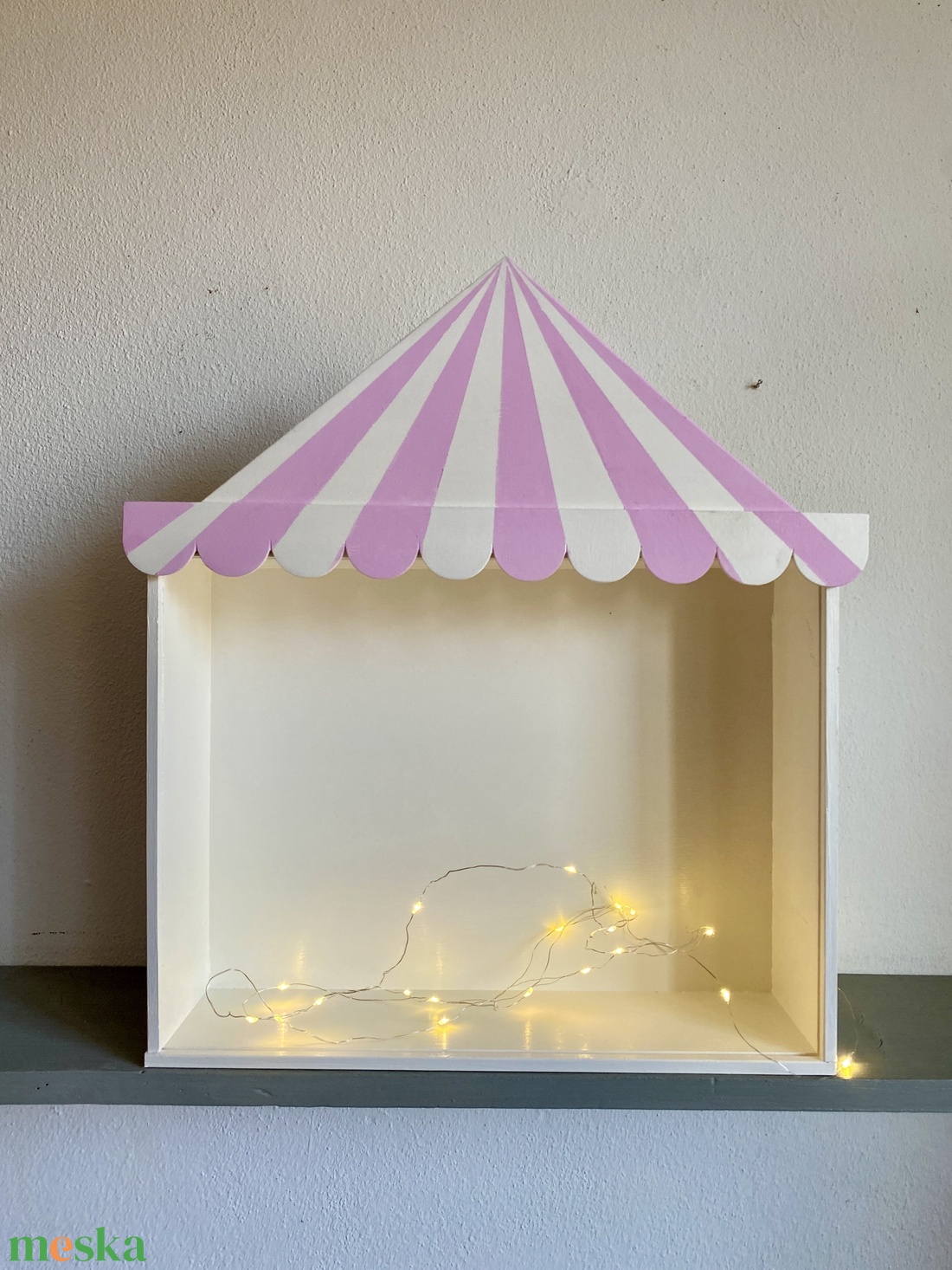 Babapolc, polc gyerekszobába, cirkusz - baba - mama - babaszobabútor - játéktároló - Meska.hu