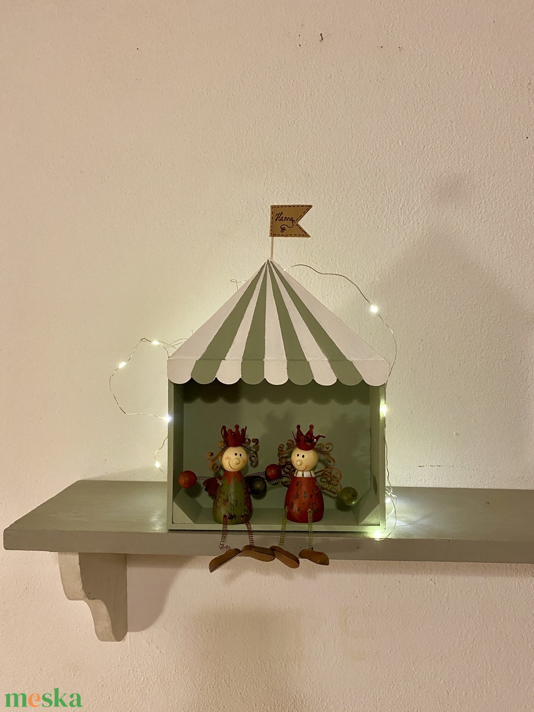 Menta babapolc, cirkuszos polc - baba - mama - babaszobabútor - polc, fogas - Meska.hu