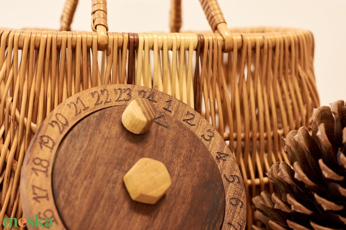 Faragott adventi naptár - otthon & életmód - dekoráció - asztal és polc dekoráció - dekorációs tál, tartó - Meska.hu