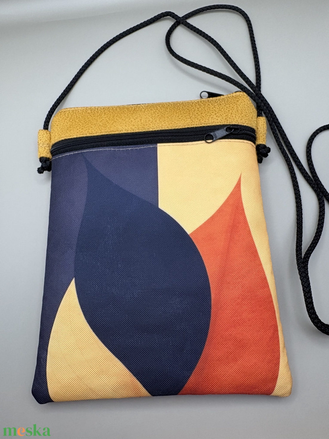 Telefontartó kis válltáska - táska & tok - pénztárca & más tok - telefontok - Meska.hu