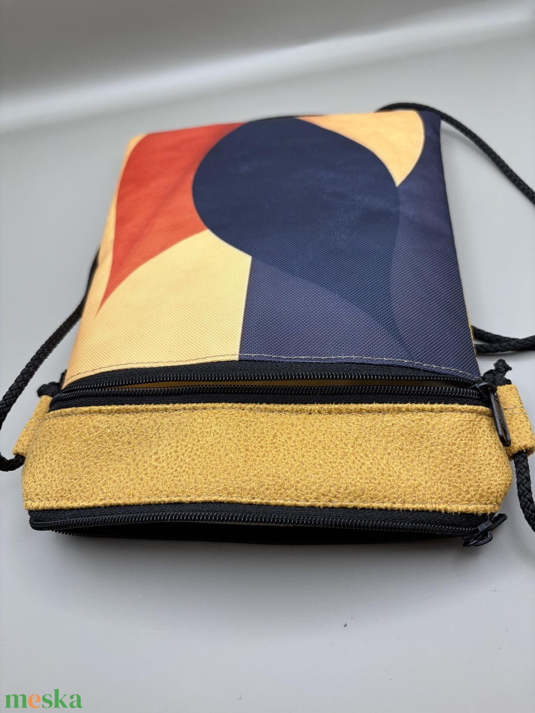 Telefontartó kis válltáska - táska & tok - pénztárca & más tok - telefontok - Meska.hu