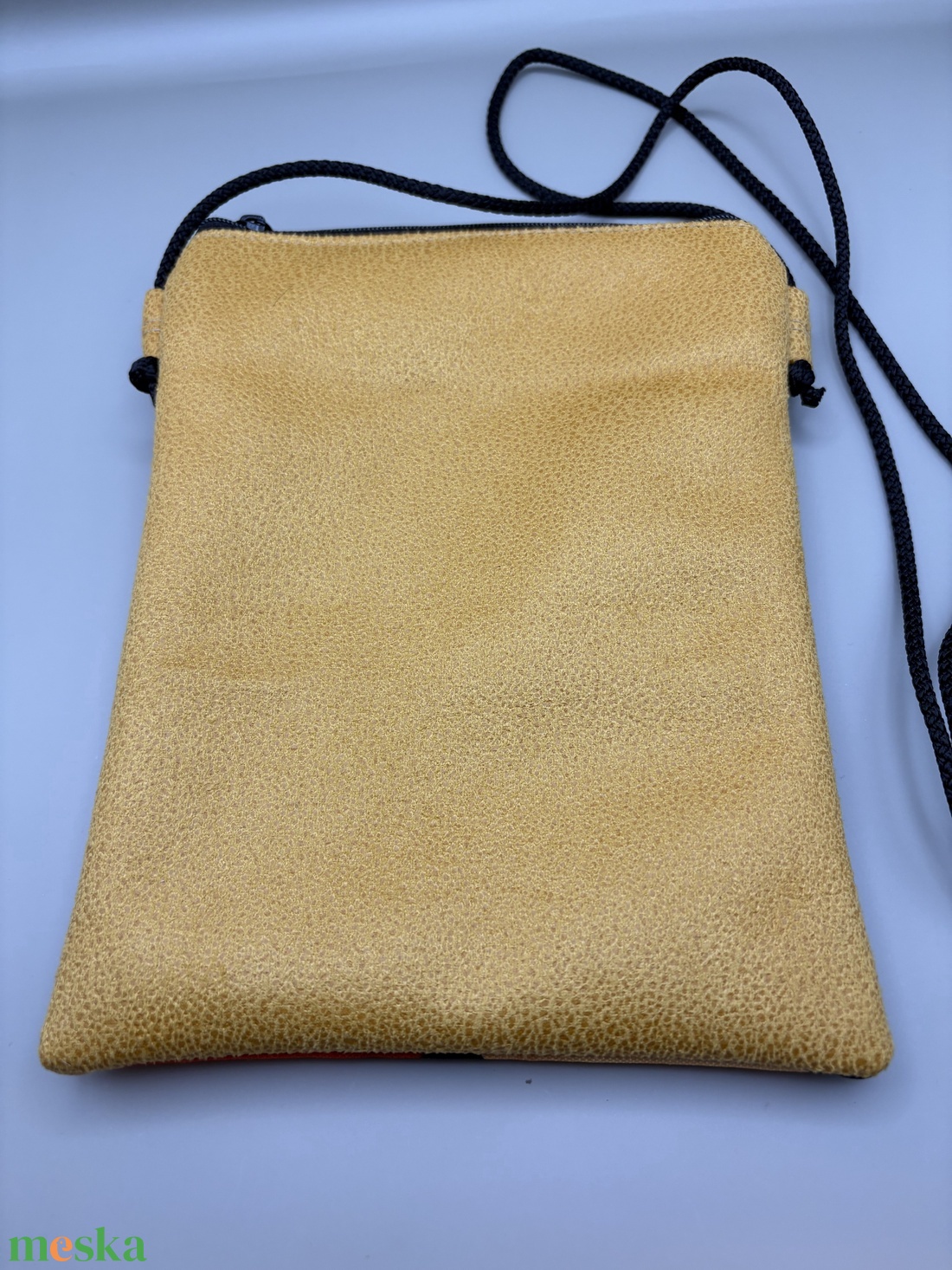 Telefontartó kis válltáska - táska & tok - pénztárca & más tok - telefontok - Meska.hu