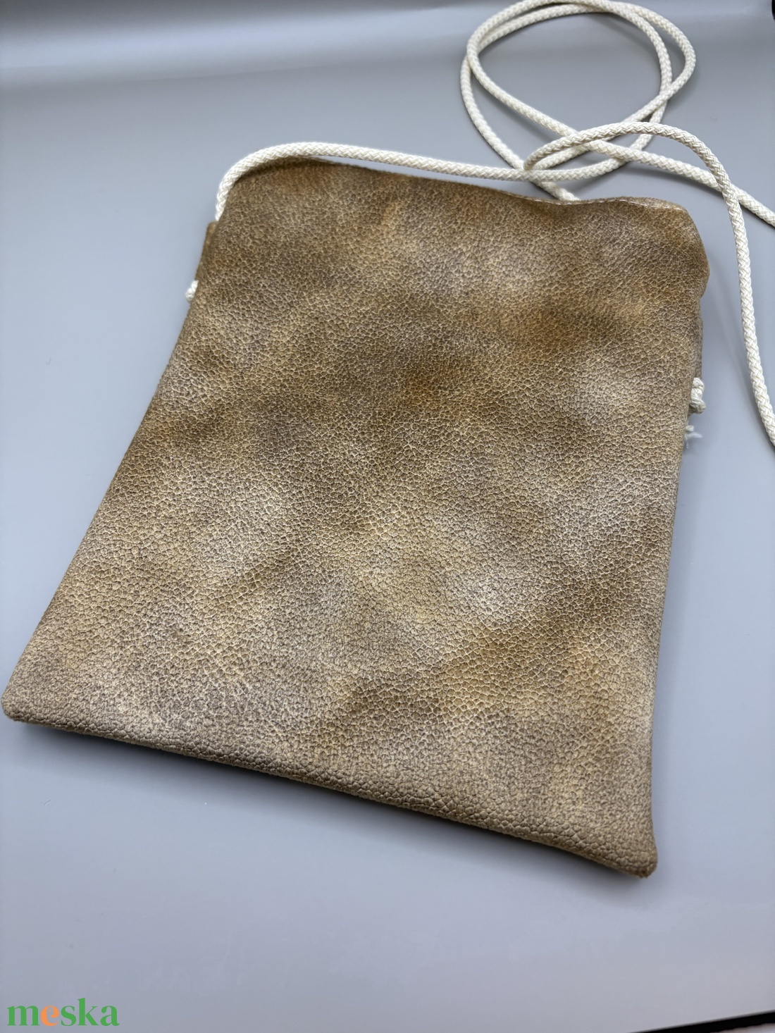 Telefontartó kis válltáska - táska & tok - pénztárca & más tok - telefontok - Meska.hu