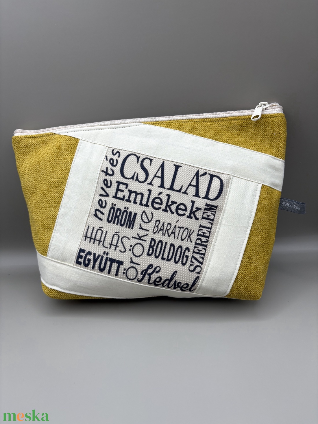 Neszesszer pozitív üzenettel - táska & tok - neszesszer - Meska.hu