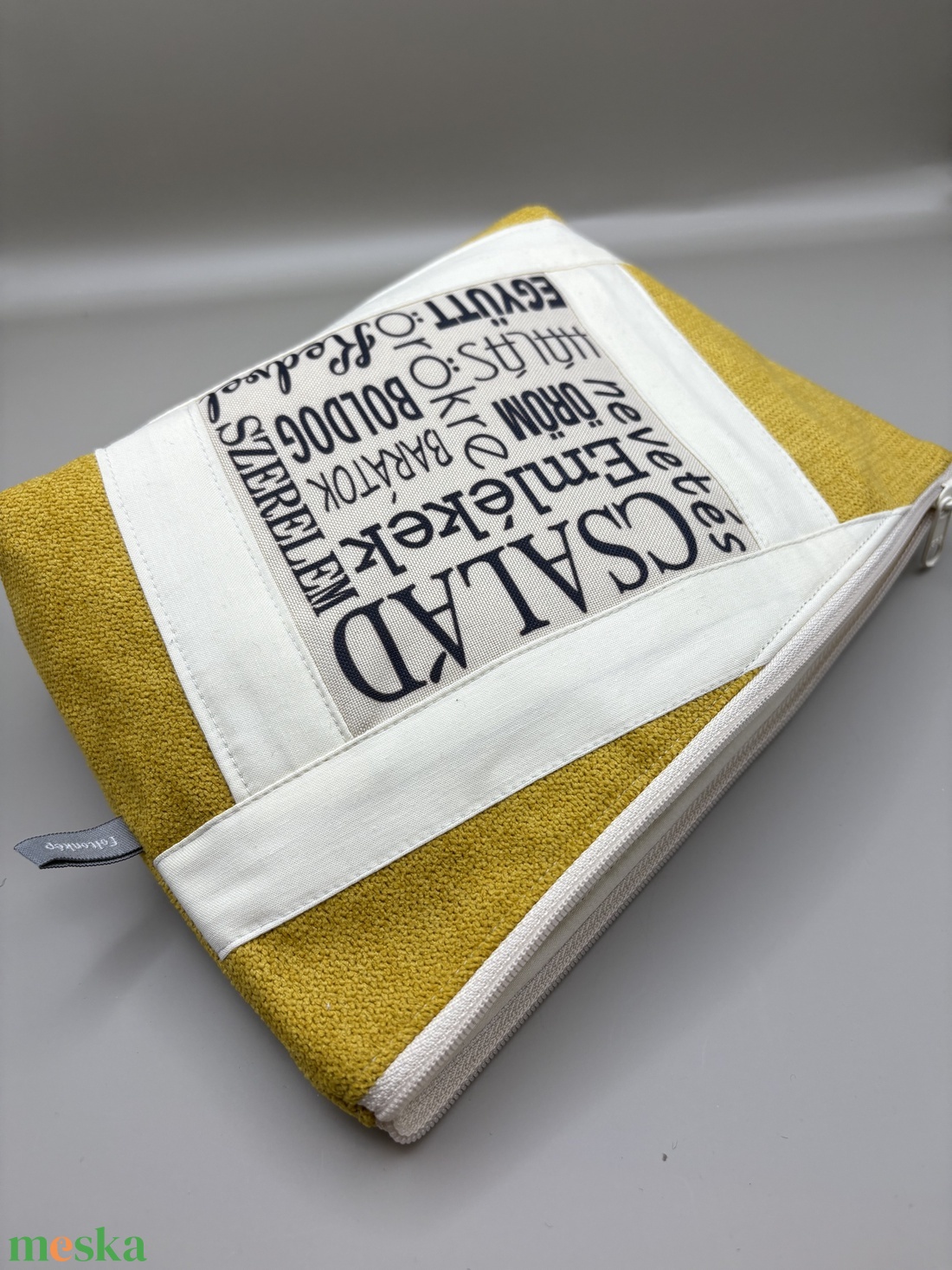 Neszesszer pozitív üzenettel - táska & tok - neszesszer - Meska.hu