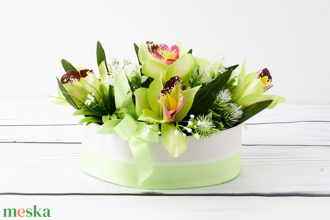 Orchideás virágdoboz - esküvő - dekoráció - asztaldísz - Meska.hu Orchideás virágdoboz - esküvő - dekoráció - asztaldísz - Meska.hu