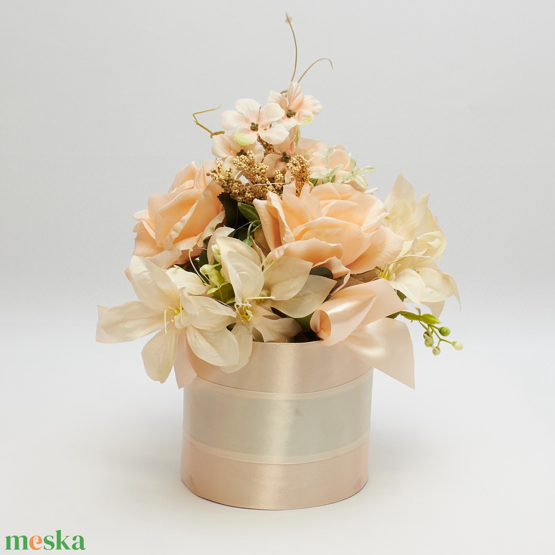 Púder virágbox - esküvő - dekoráció - asztaldísz - Meska.hu