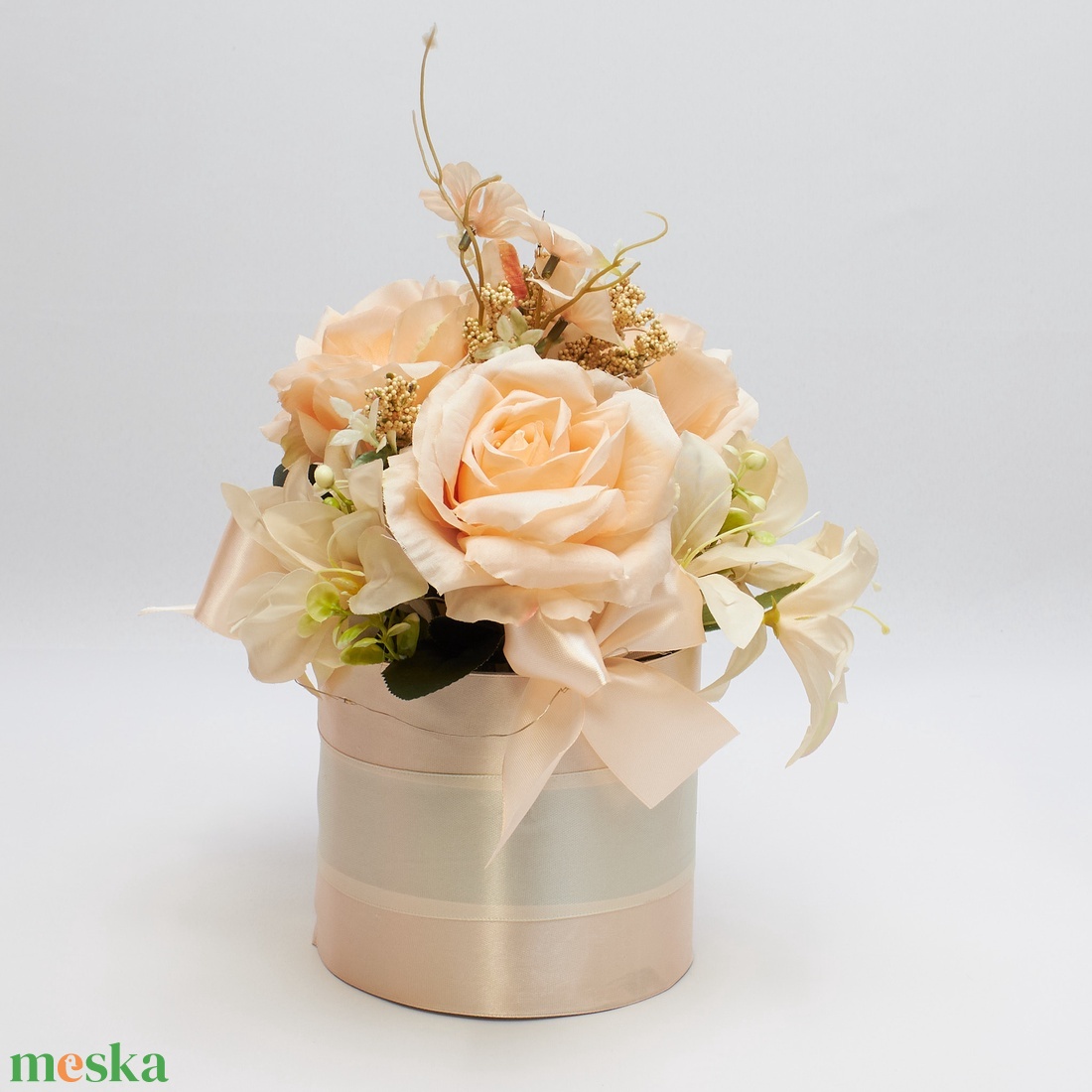 Púder virágbox - esküvő - dekoráció - asztaldísz - Meska.hu