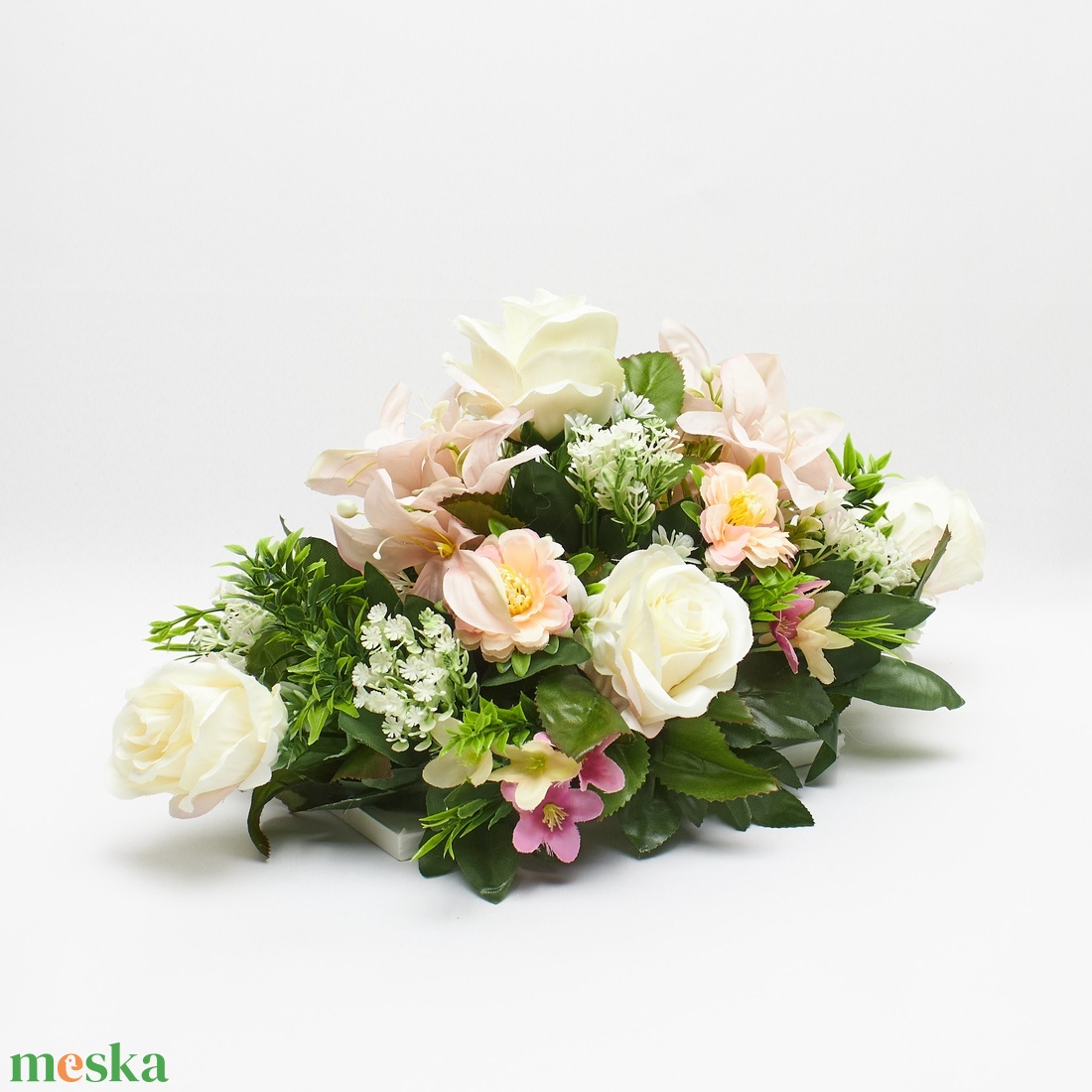 Pasztell Elegancia � Finom Virágkompozíció Otthonod Díszére - otthon & életmód - dekoráció - asztal és polc dekoráció - asztaldísz - Meska.hu