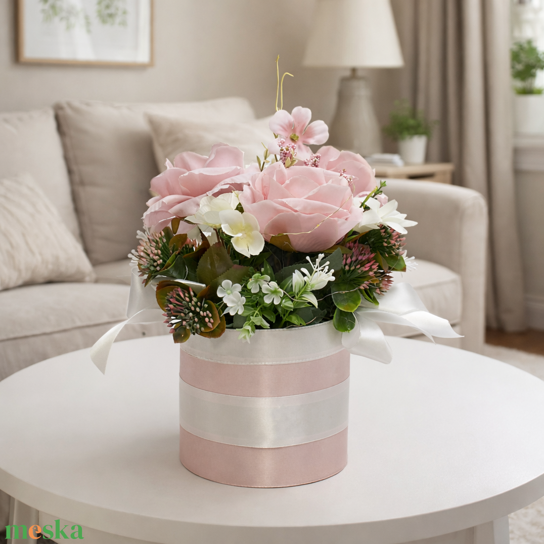 Romantikus rózsaszín virágbox � elegáns rózsás virágkompozíció ajándéknak - otthon & életmód - dekoráció - asztal és polc dekoráció - asztaldísz - Meska.hu