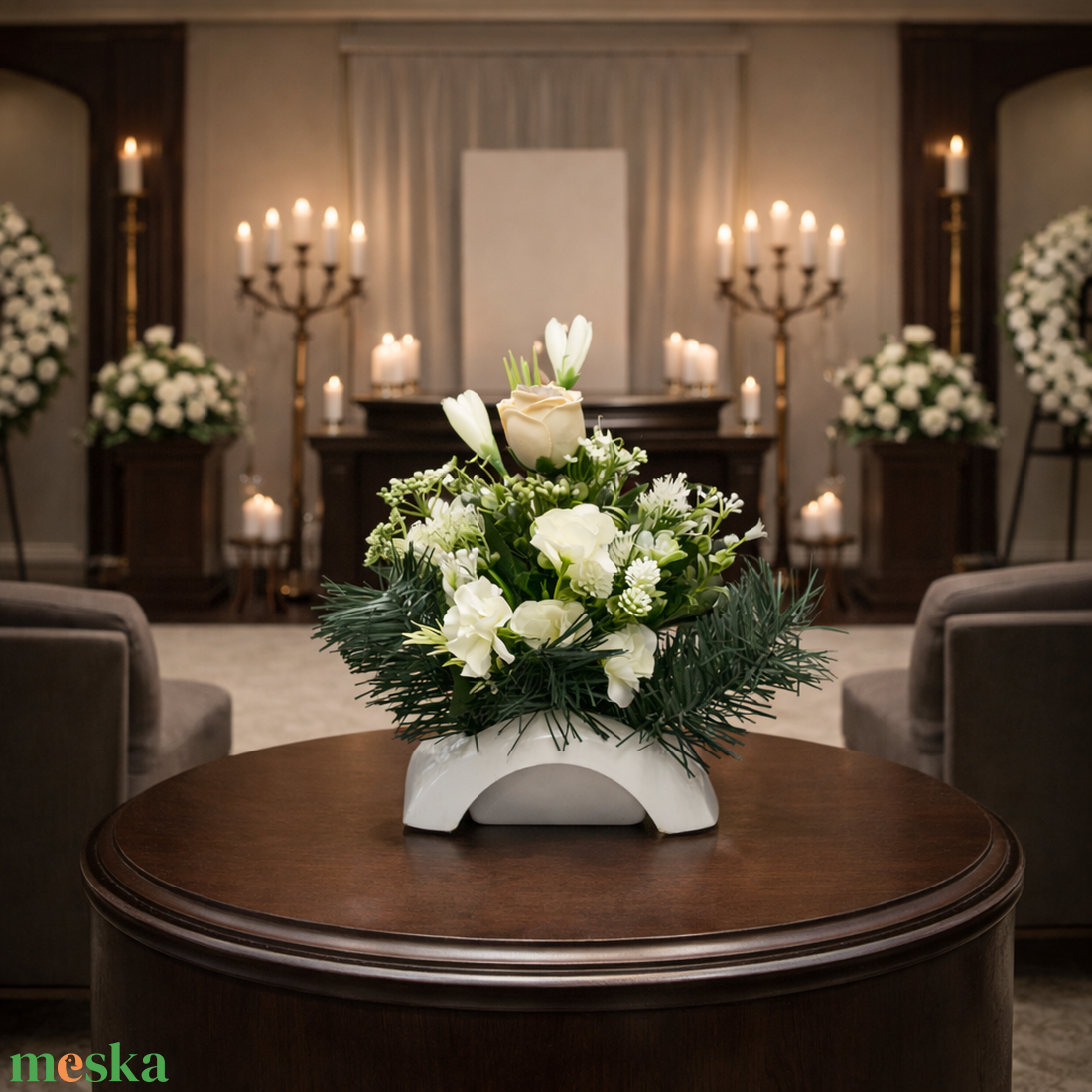 Elegáns fehér temetői dísz rózsával és örökzölddel - otthon & életmód - vallás - temetkezési tárgy - sírdísz, kegyeleti dísz - Meska.hu