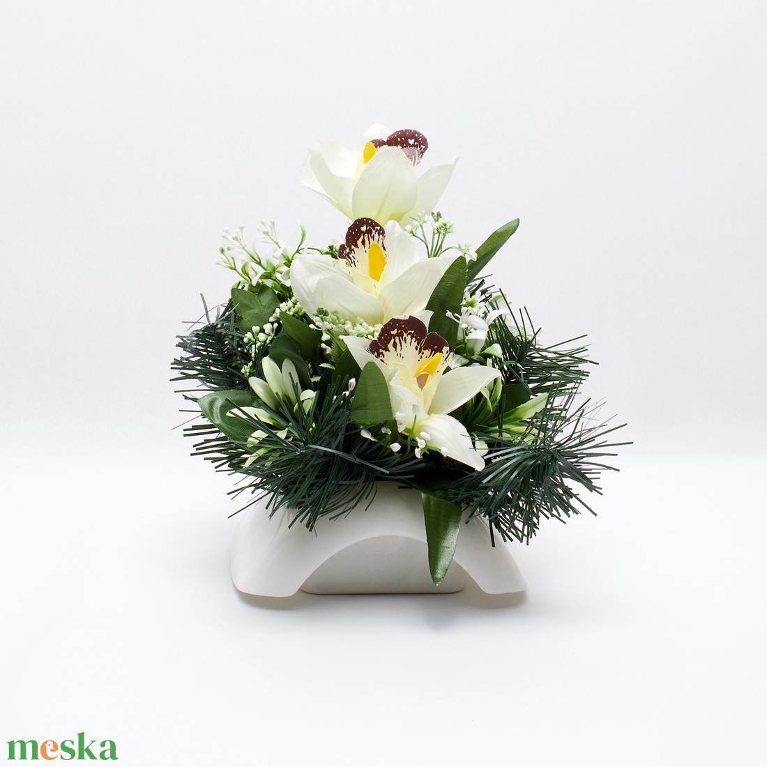 Elegáns orchideás temetői dísz fehér-zöld színvilágban - otthon & életmód - vallás - temetkezési tárgy - sírdísz, kegyeleti dísz - Meska.hu
