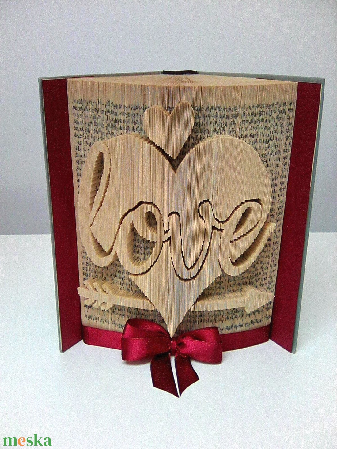 Love - otthon & életmód - dekoráció - asztal és polc dekoráció - könyvszobor - Meska.hu