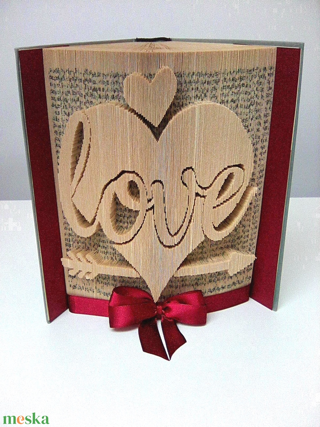 Love - otthon & életmód - dekoráció - asztal és polc dekoráció - könyvszobor - Meska.hu