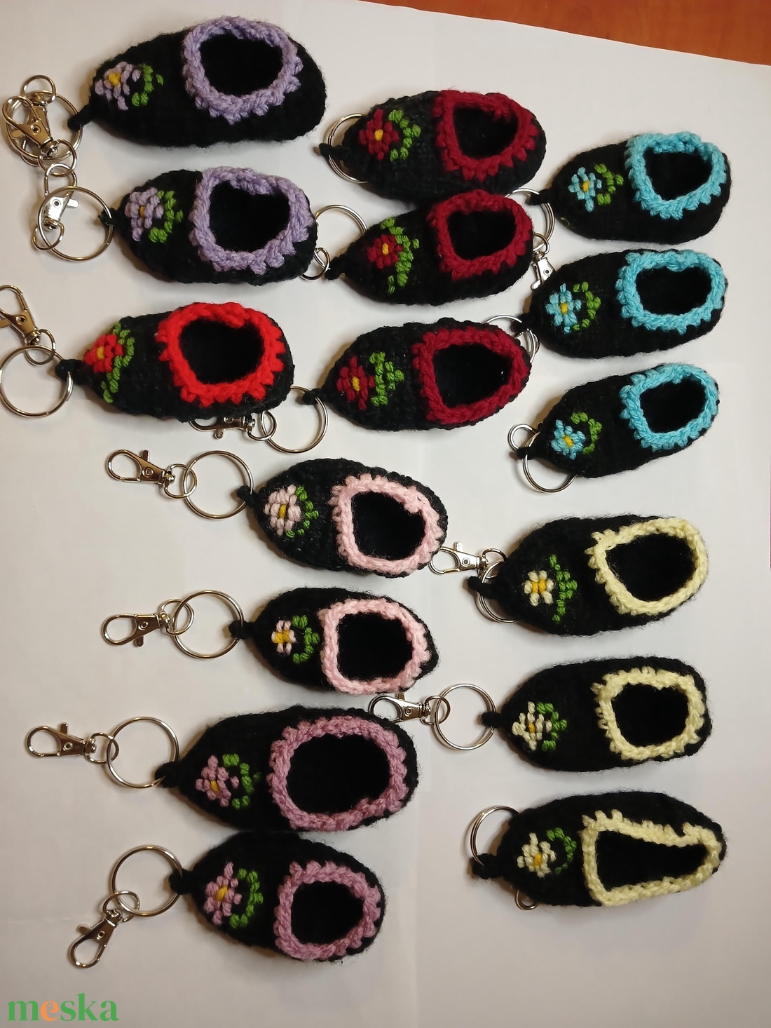 Kulcstartó, mini pacsker (tutyi) - táska & tok - kulcstartó & táskadísz - kulcstartó - Meska.hu Kulcstartó, mini pacsker (tutyi) - táska & tok - kulcstartó & táskadísz - kulcstartó - Meska.hu