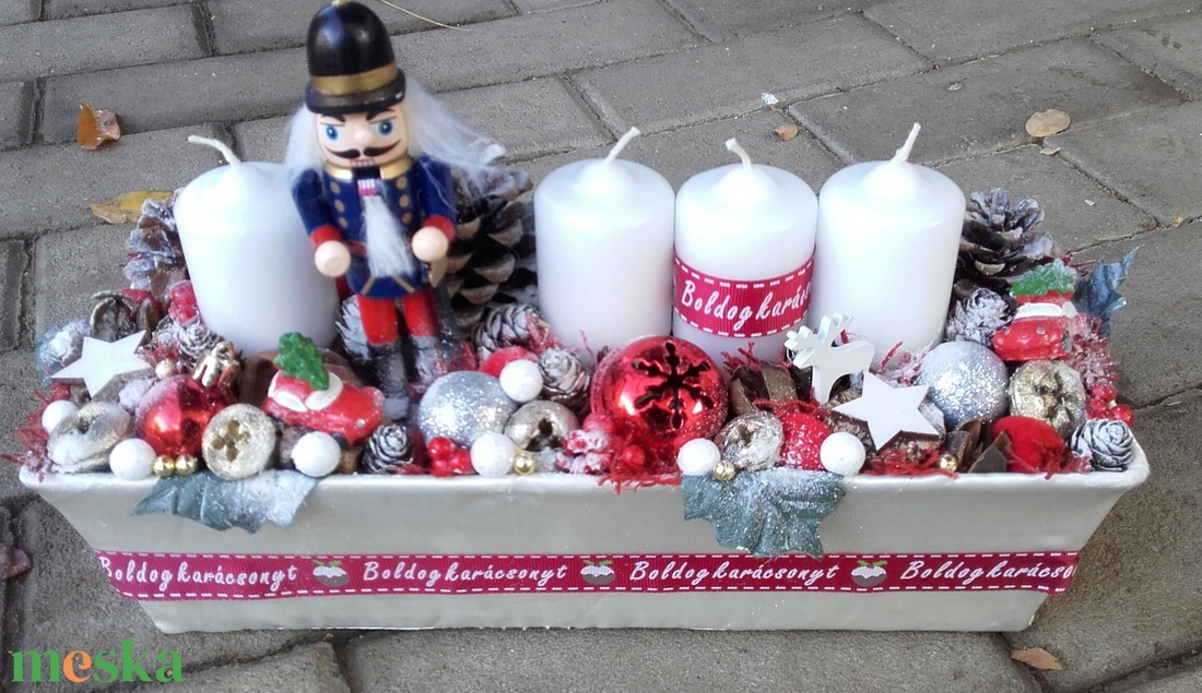 DIÓTÖRŐ Karácsonyi asztaldsz, adventi asztaldísz, koszorú, doboz, box karácsonyi dekoráció - karácsony - karácsonyi lakásdekoráció - karácsonyi lakásdíszek - Meska.hu DIÓTÖRŐ Karácsonyi asztaldsz, adventi asztaldísz, koszorú, doboz, box karácsonyi dekoráció - karácsony - karácsonyi lakásdekoráció - karácsonyi lakásdíszek - Meska.hu