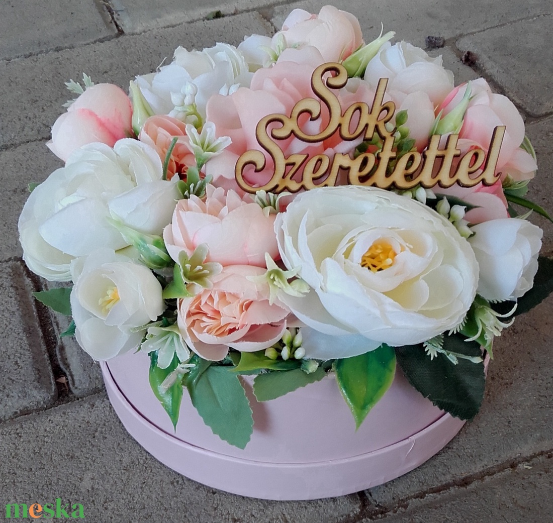 HABRÓZSA BOX, örök virágdoboz,  Anyák napja, habrózsa és boglárka asztaldísz, dekoráció, dsz - otthon & életmód - dekoráció - asztal és polc dekoráció - asztaldísz - Meska.hu