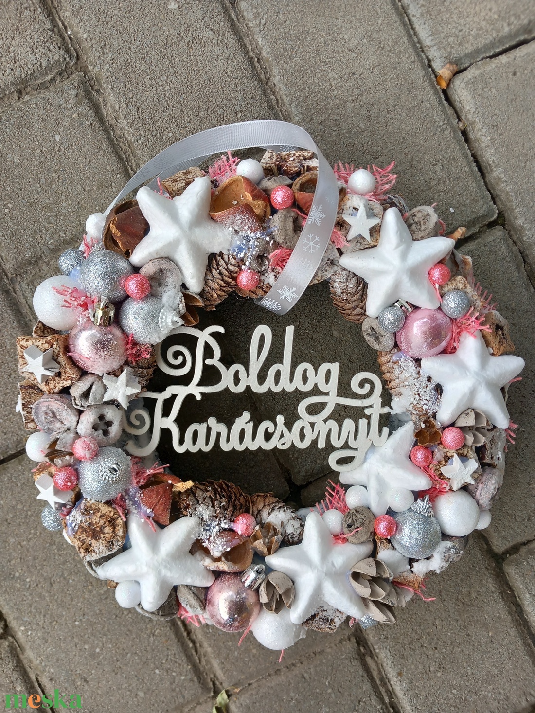 BOLDOG KARÁCSONY rácsonyi- adventi ünnepi kopogtató, ajtódísz - diy (csináld magad) - szabásminta, útmutató - Meska.hu BOLDOG KARÁCSONY rácsonyi- adventi ünnepi kopogtató, ajtódísz - diy (csináld magad) - szabásminta, útmutató - Meska.hu