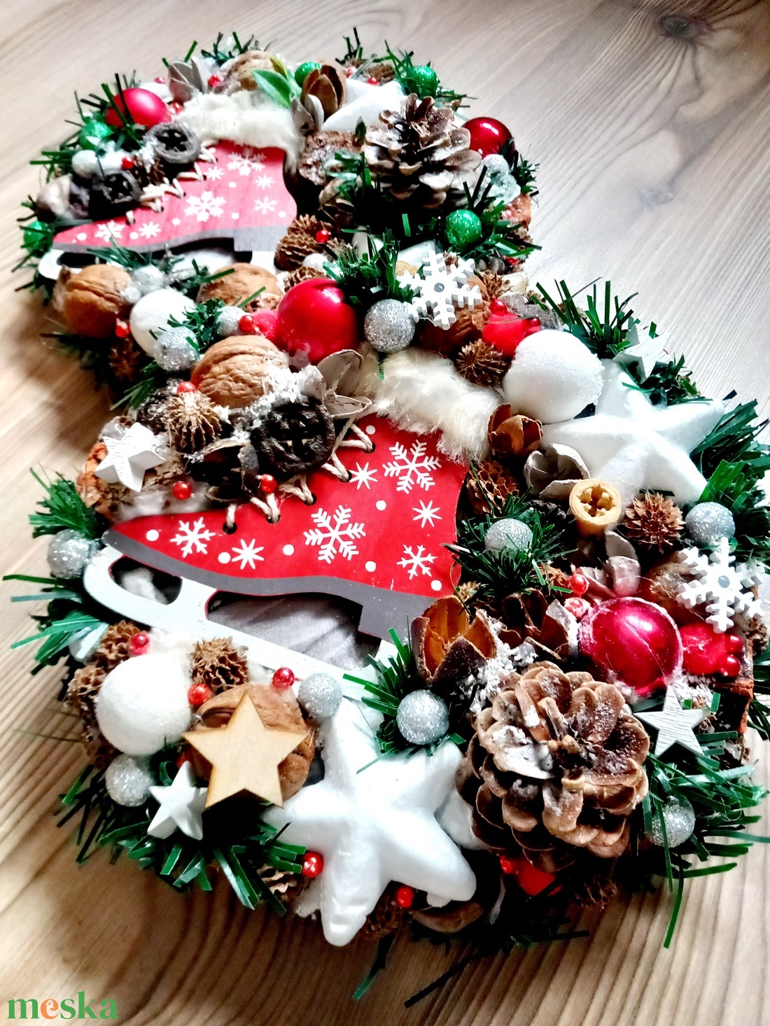 HÚZZ KORCSOLYÁT adventi dísz, adventi koszorú, adventi kopogtató, karácsonyi ajtódísz, karácsonyi kopogtató KÉSZTERMÉK - karácsony - karácsonyi lakásdekoráció - karácsonyi ajtódíszek - Meska.hu