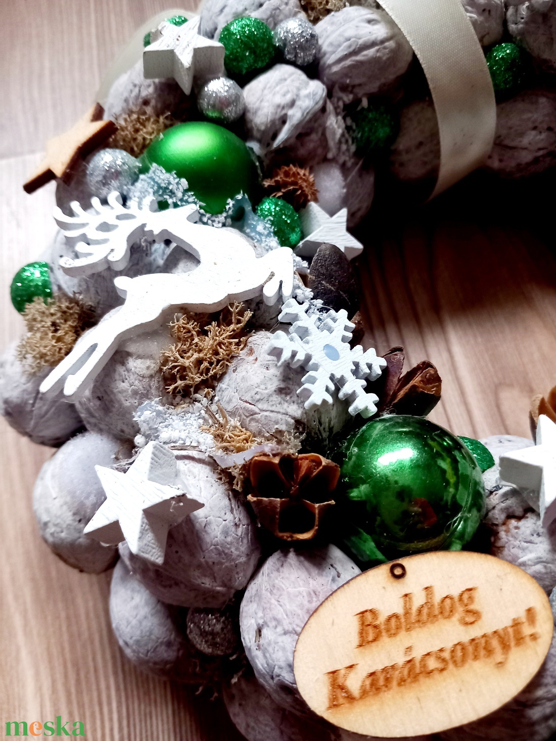 ADVENT IDEJÉN ezüst-zöld-fehér- karácsonyi dekoráció, karácsonyi kopogtató, ajtódísz,  koszorú  - karácsony - karácsonyi lakásdekoráció - karácsonyi ajtódíszek - Meska.hu