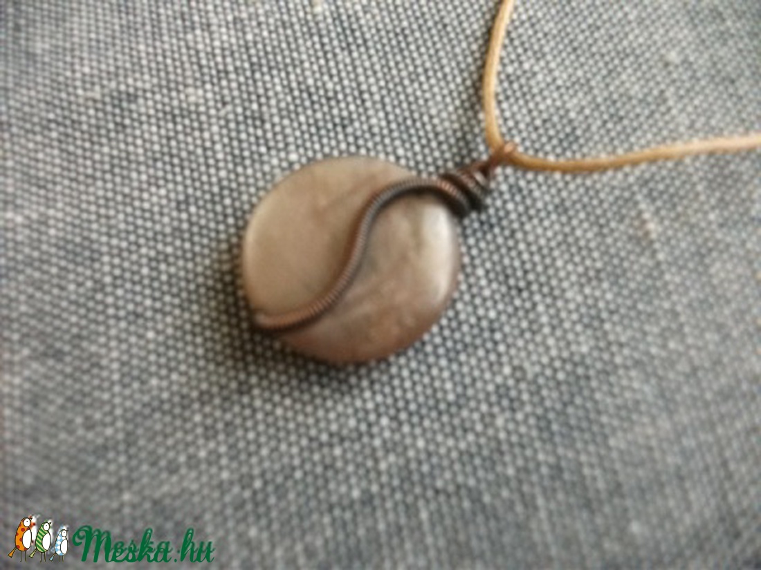 Valódi holdkő medál, vörösréz, drótékszer, hand made, féldrágakő, ásvány, ajándék, nőnek -  - Meska.hu