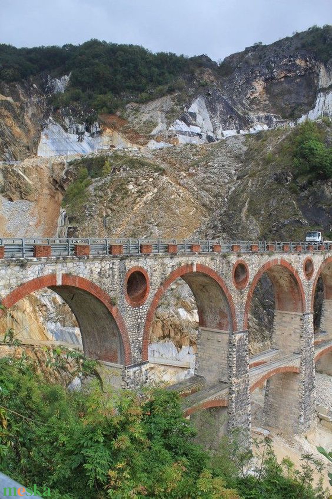 Carrara szett, természetes, minimál, ezüstös, gyöngy, fülbevaló, ajándék, nőnek, lánynak - ékszer - ékszerszett - Meska.hu Carrara szett, természetes, minimál, ezüstös, gyöngy, fülbevaló, ajándék, nőnek, lánynak - ékszer - ékszerszett - Meska.hu