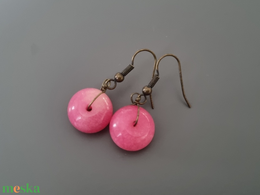 Pink jádefülbevaló -valódi nőknek, tavasz, nyár, élénk, ajándék, lánynak, nőnek - ékszer - fülbevaló - lógó fülbevaló - Meska.hu Pink jádefülbevaló -valódi nőknek, tavasz, nyár, élénk, ajándék, lánynak, nőnek - ékszer - fülbevaló - lógó fülbevaló - Meska.hu