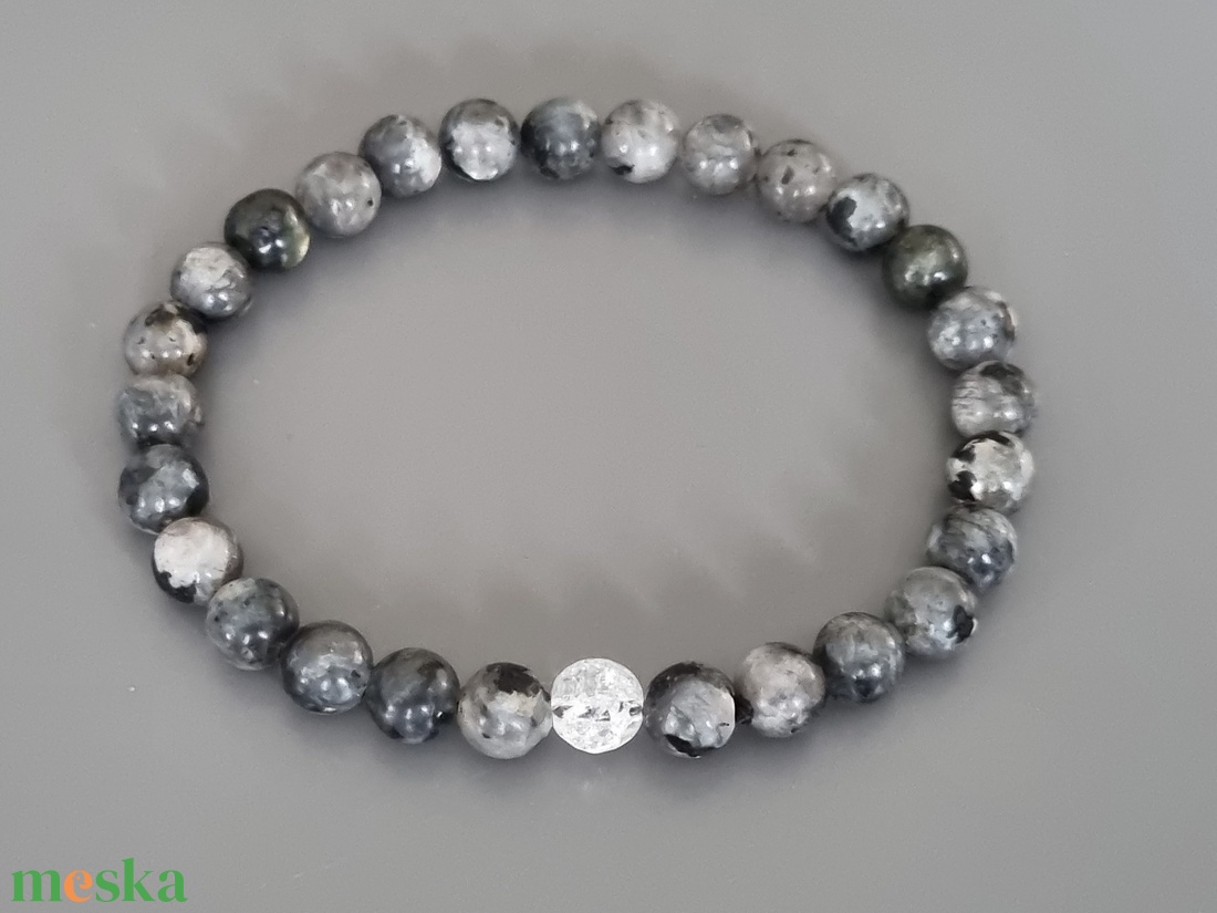 Larvikit ásványkarkötő, elegáns, drágakő, ásvány, ajándék, nőnek - ékszer - karkötő - charm karkötő - Meska.hu Larvikit ásványkarkötő, elegáns, drágakő, ásvány, ajándék, nőnek - ékszer - karkötő - charm karkötő - Meska.hu