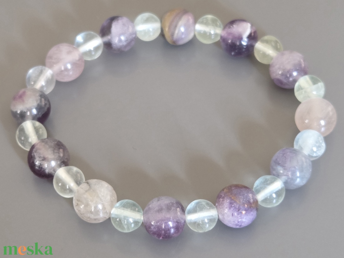 Fluorit és jáde karkötő, ajándék, nőnek, lánynak - ékszer - karkötő - gyöngyös karkötő - Meska.hu