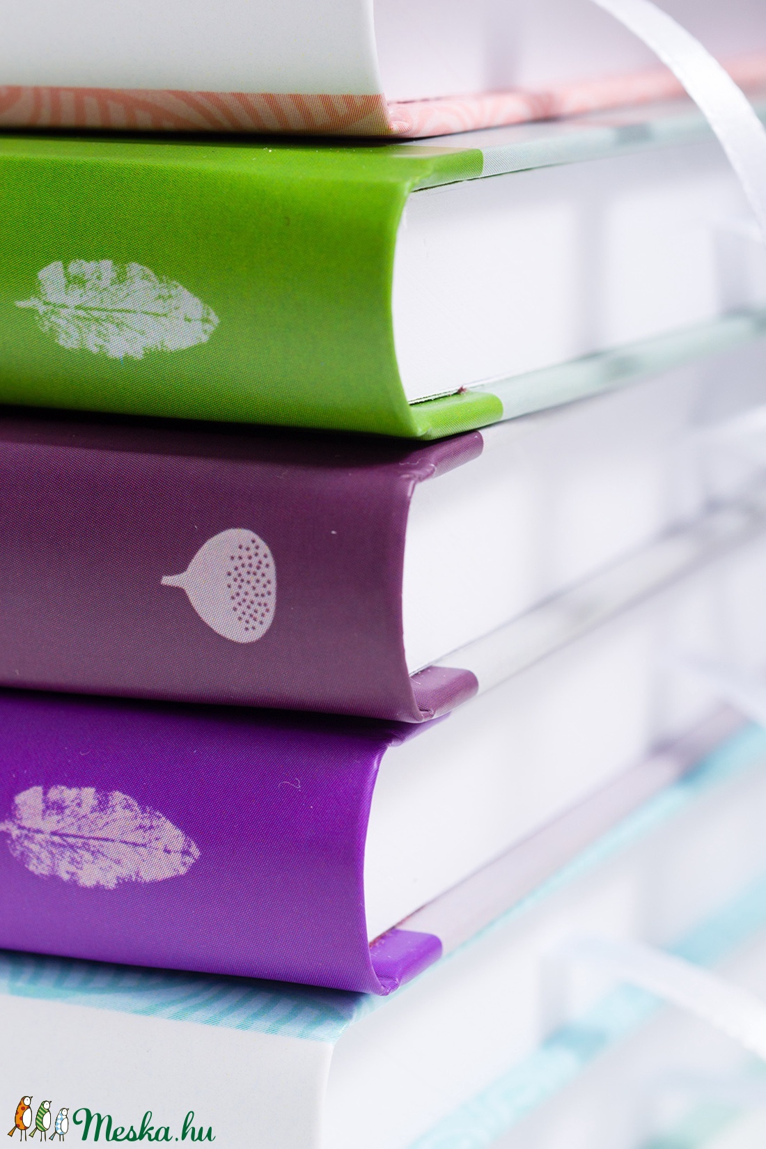 Receptkönyv, KIFUTÓ AKCIÓ - egyedi tervezésű, illusztrált, kemény borítós könyv zsályalevelekkel lila, szürke színek -  - Meska.hu
