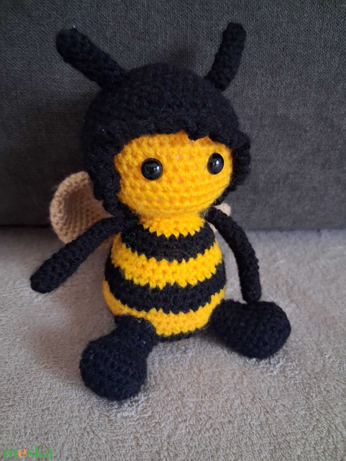 Mézi a méhecske - játék & sport - plüssállat & játékfigura - más figura - Meska.hu