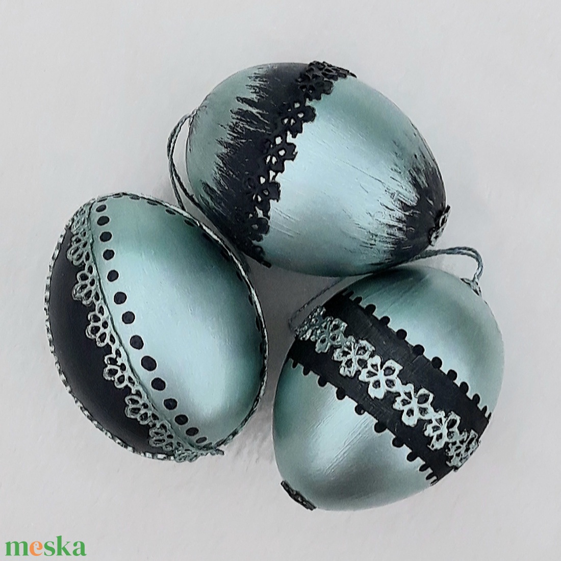 Metál húsvéti tojás 3 db türkiz - otthon & életmód - dekoráció - fali és függő dekoráció - függődísz - Meska.hu