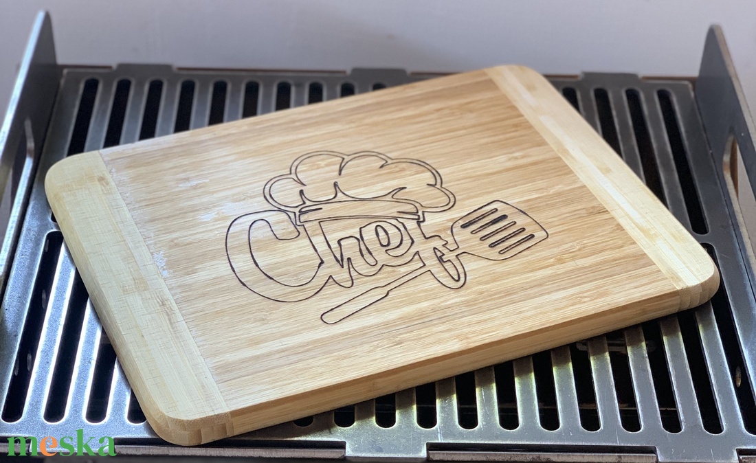 Bambusz gravírozott vágódeszka - otthon & életmód - konyhafelszerelés, tálalás - sütés, főzés - vágódeszka - Meska.hu