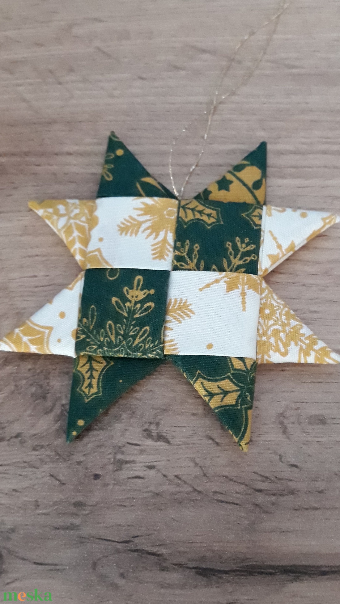 Skandináv csillag - Zöld-fehér-arany színű patchwork karácsonyfadísz - karácsony - karácsonyi lakásdekoráció - karácsonyfadíszek - Meska.hu Skandináv csillag - Zöld-fehér-arany színű patchwork karácsonyfadísz - karácsony - karácsonyi lakásdekoráció - karácsonyfadíszek - Meska.hu
