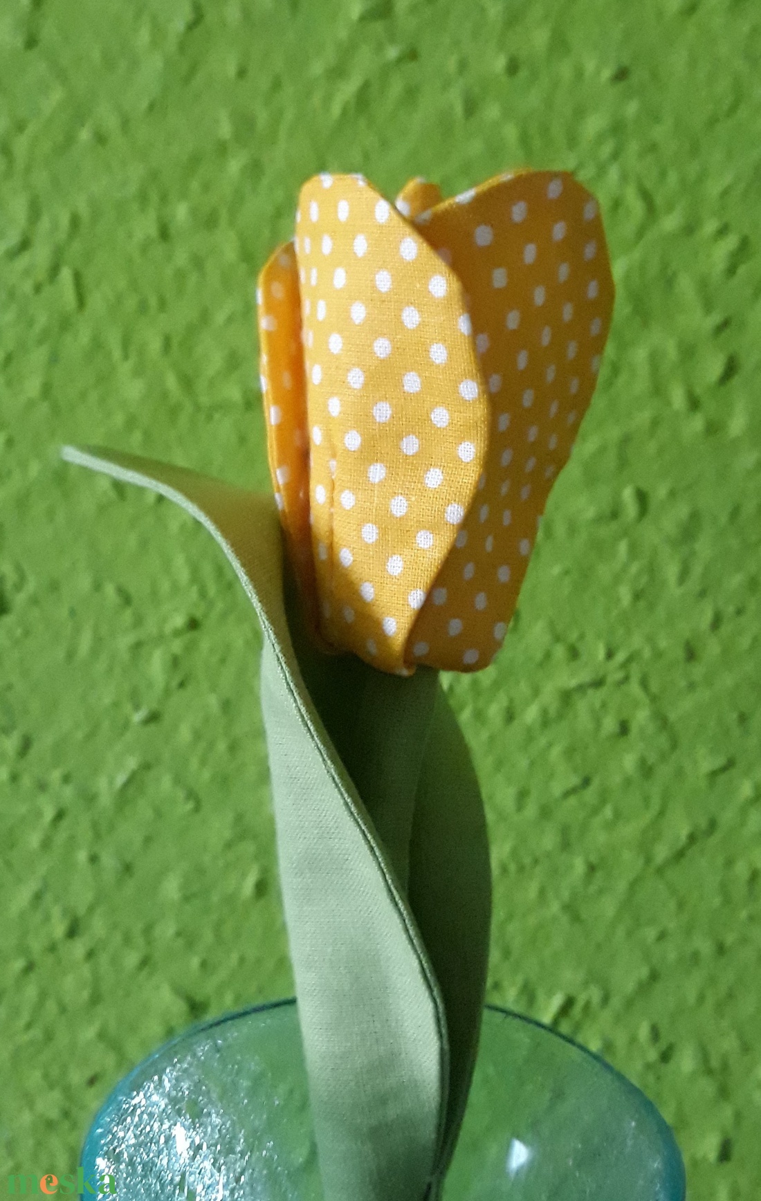 Textil tulipán levéllel - otthon & életmód - dekoráció - virágdísz és tartó - csokor & virágdísz - Meska.hu Textil tulipán levéllel - otthon & életmód - dekoráció - virágdísz és tartó - csokor & virágdísz - Meska.hu