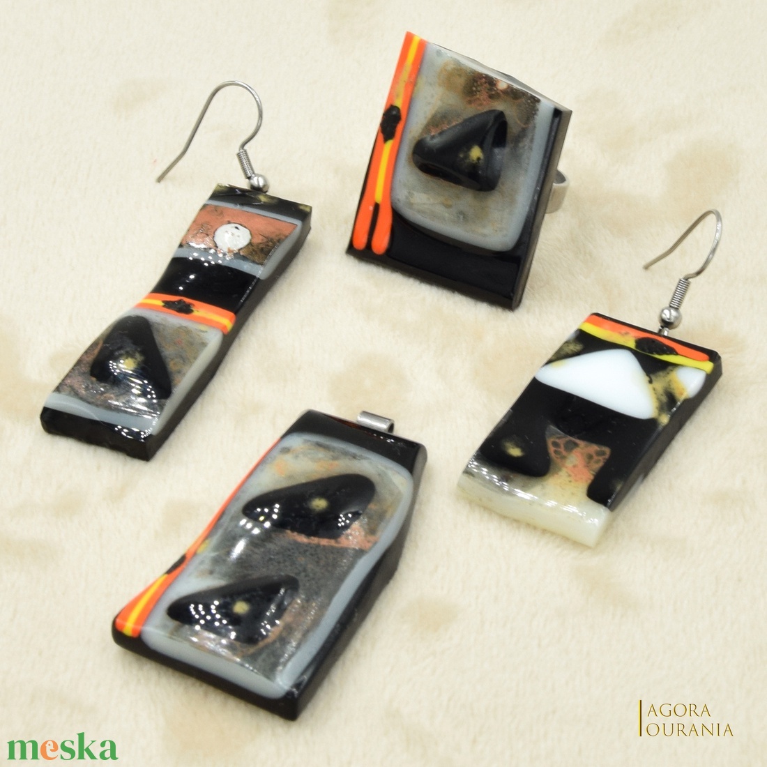 IKEBANA-DO FUSING ÜVEGÉKSZER NO. 109 - ékszer - gyűrű - statement gyűrű - Meska.hu IKEBANA-DO FUSING ÜVEGÉKSZER NO. 109 - ékszer - gyűrű - statement gyűrű - Meska.hu