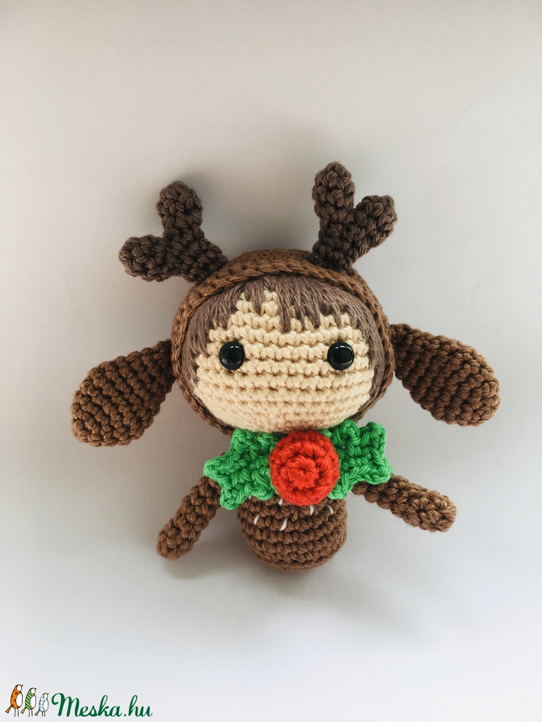 Horgolt mini rénszarvas karácsonyi kinézettel - Amigurumi szarvas figura (Rudolf) - karácsony - karácsonyi lakásdekoráció - karácsonyi manók, figurák - Meska.hu