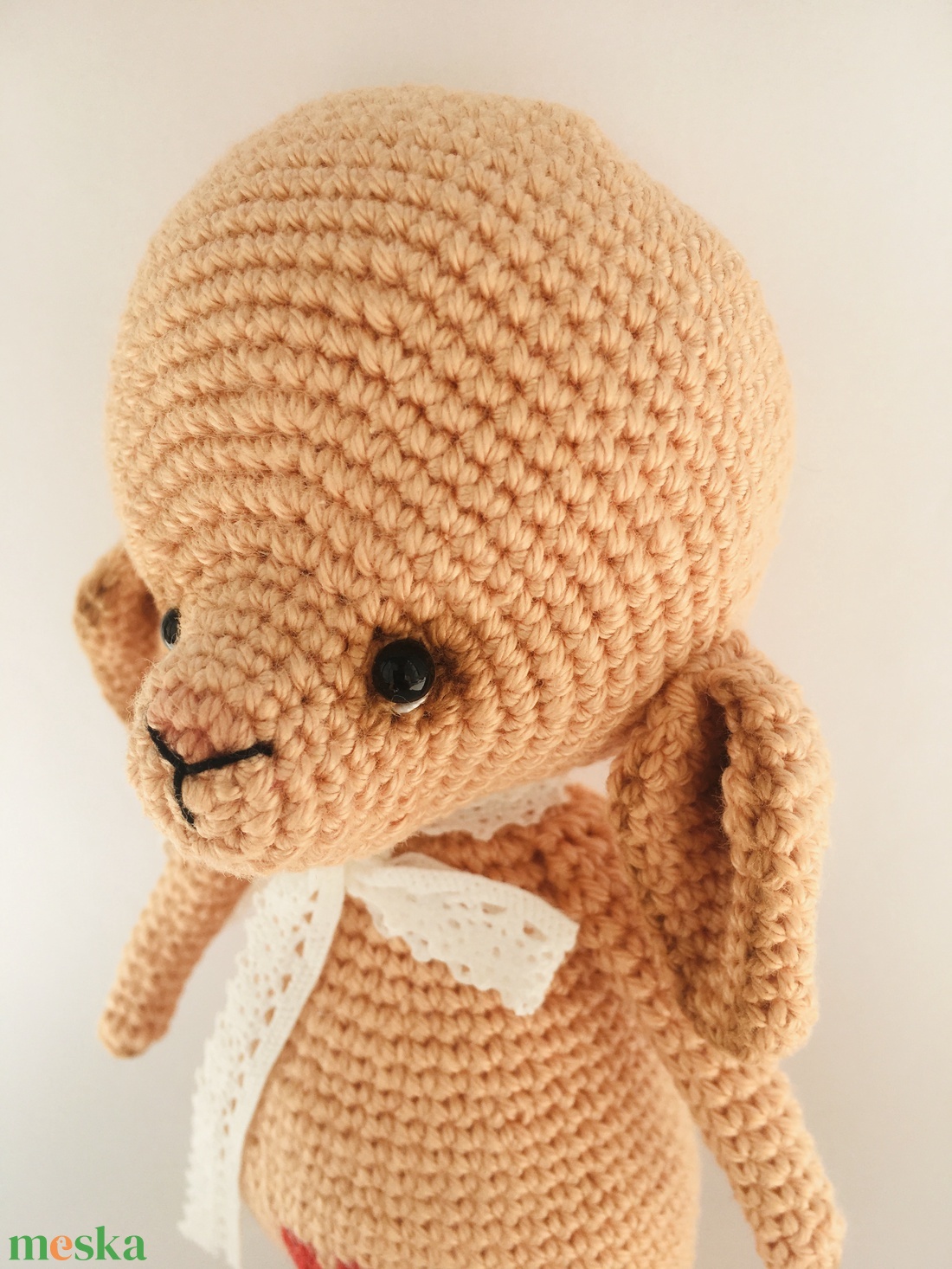 Horgolt nyuszi szívecskével - amigurumi nyúl szívvel - horgolt kisnyuszi prémium minőségben - játék & sport - plüssállat & játékfigura - nyuszi - Meska.hu Horgolt nyuszi szívecskével - amigurumi nyúl szívvel - horgolt kisnyuszi prémium minőségben - játék & sport - plüssállat & játékfigura - nyuszi - Meska.hu