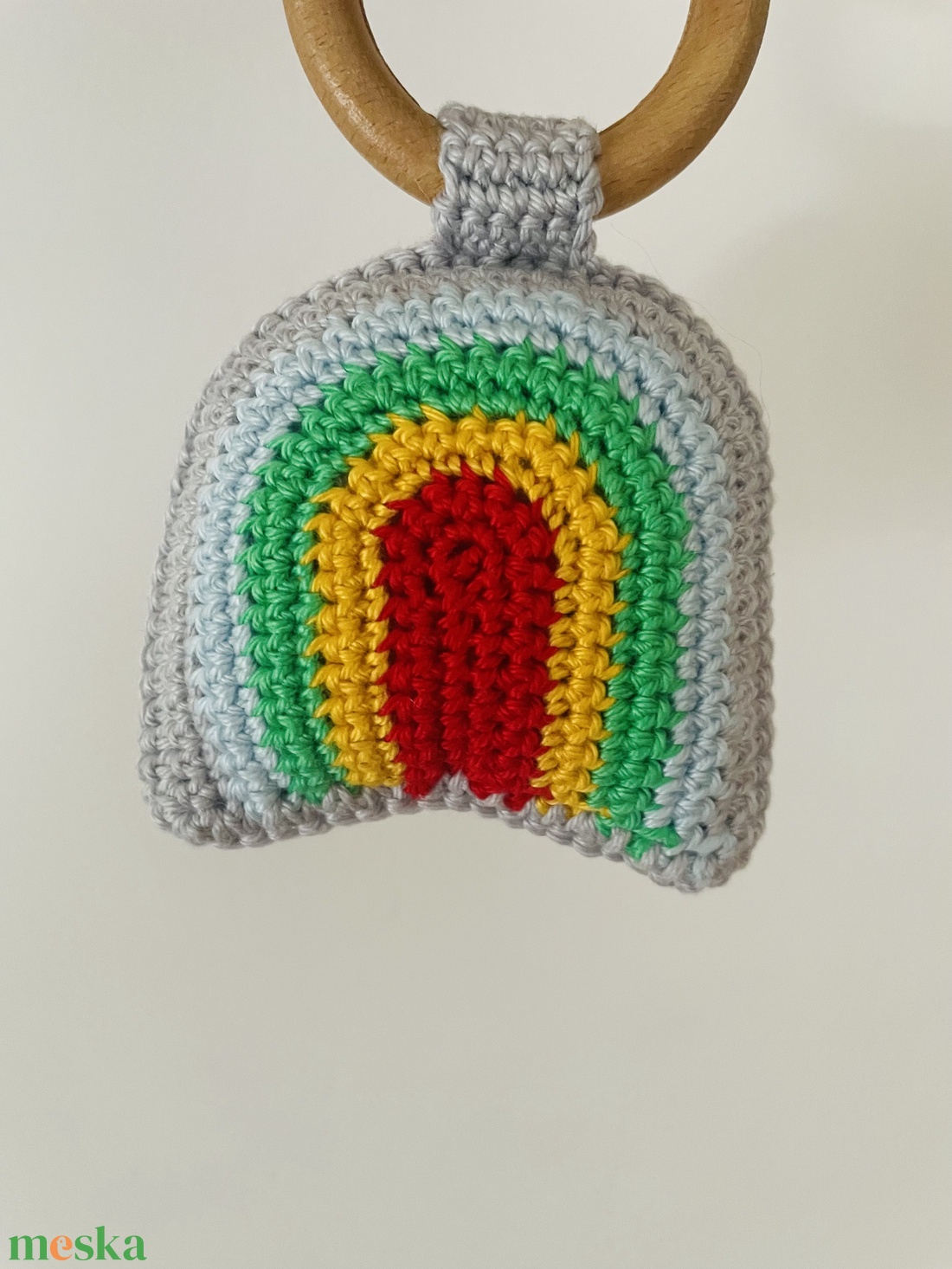 Szivárvány baba játék - amigurumi csörgő - baba - mama - baba játékok - szundikendő, alvóka - Meska.hu