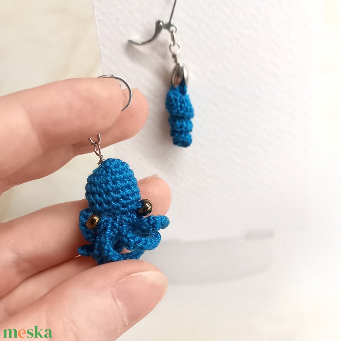Kicsi polip, és egy csáp, horgolt fülbevaló - ékszer - fülbevaló - lógó fülbevaló - Meska.hu