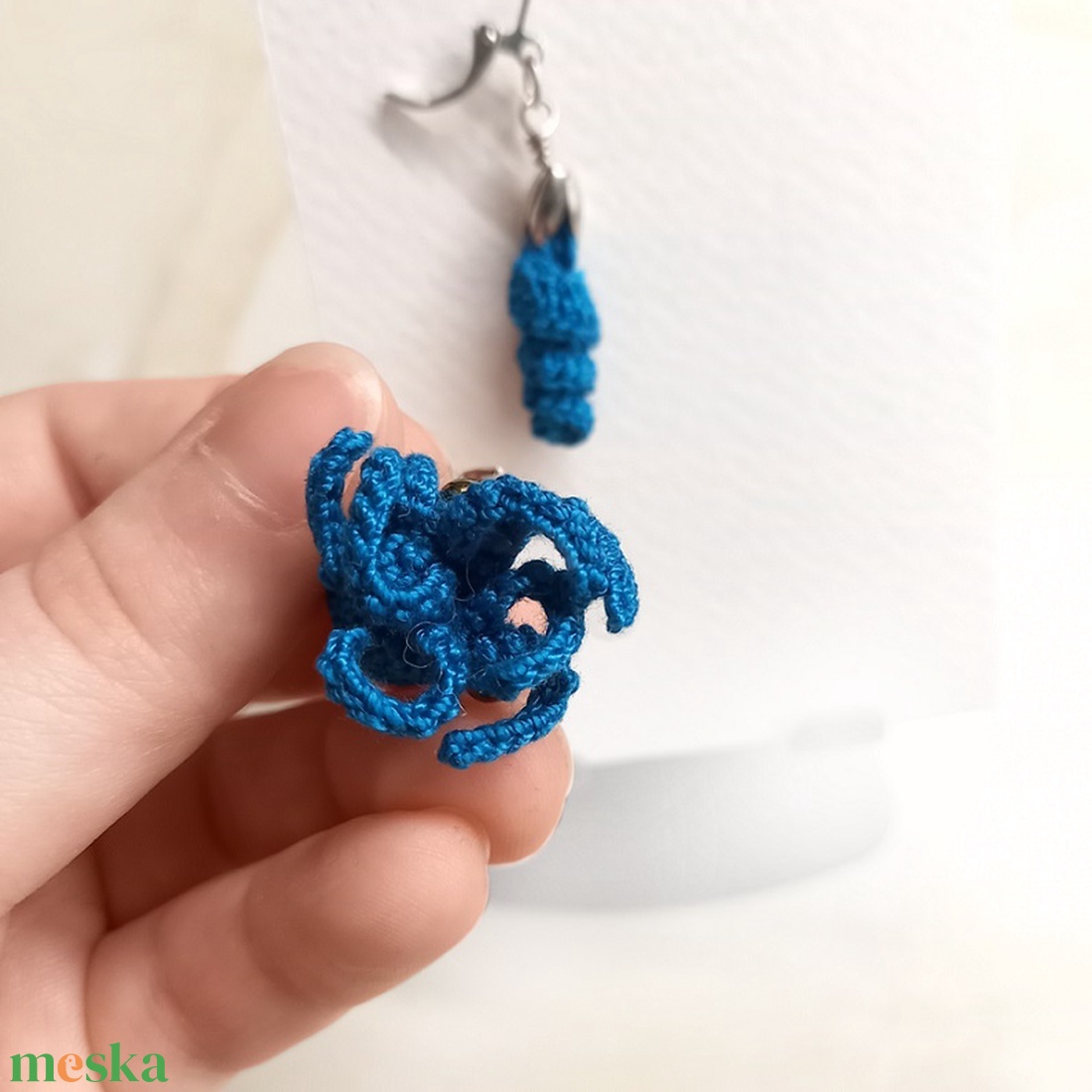 Kicsi polip, és egy csáp, horgolt fülbevaló - ékszer - fülbevaló - lógó fülbevaló - Meska.hu