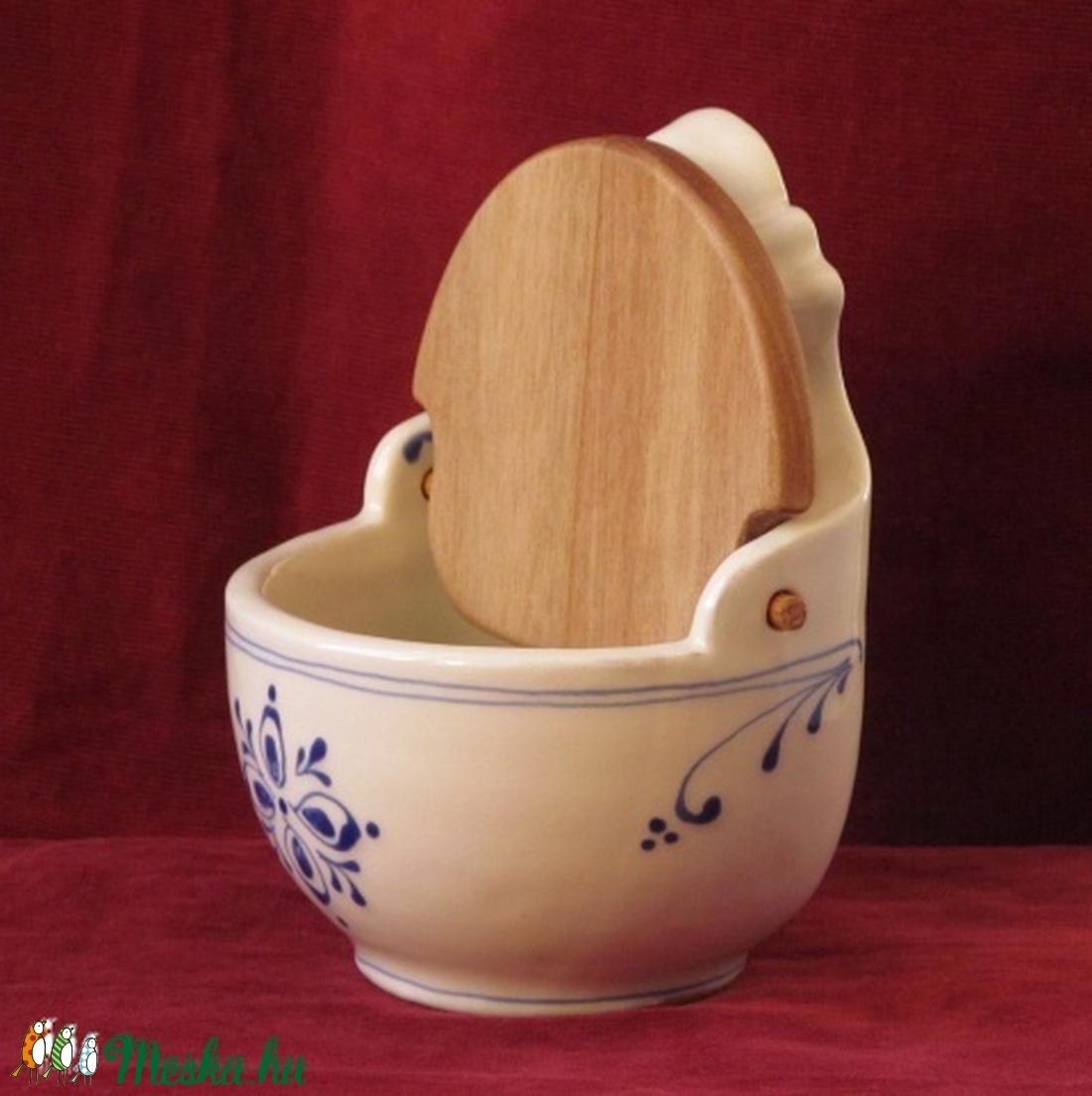 Sótartó fa fedéllel -  - Meska.hu