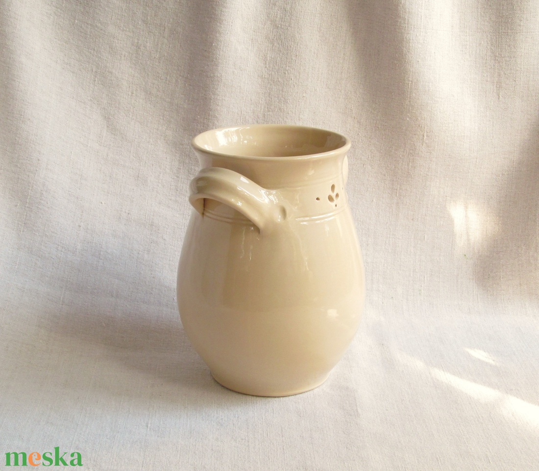 Fakanáltartó áttört díszítéssel - otthon & életmód - konyhafelszerelés, tálalás - sütés, főzés - fakanál & fakanáltartó - Meska.hu Fakanáltartó áttört díszítéssel - otthon & életmód - konyhafelszerelés, tálalás - sütés, főzés - fakanál & fakanáltartó - Meska.hu