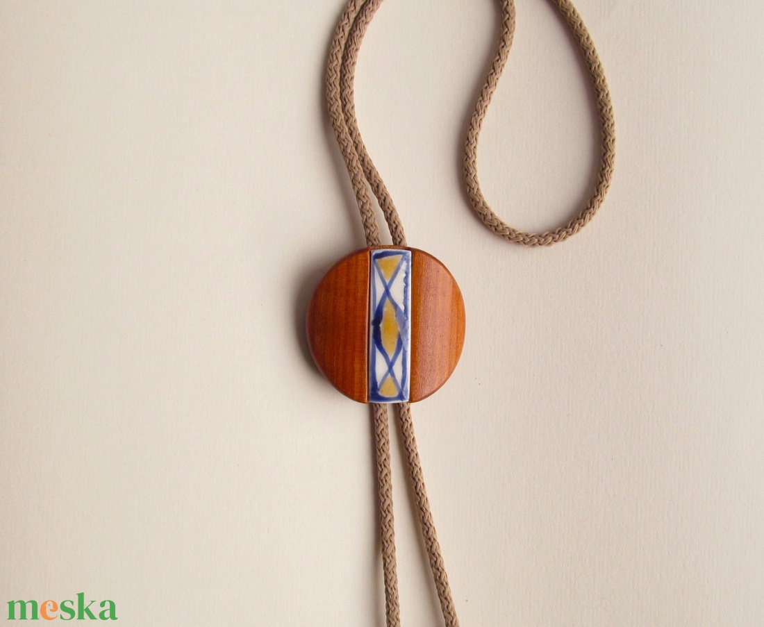 Bolo nyakkendő, kék írókás, sárga betéttel - ruha & divat - férfi ruha - nyakkendő - Meska.hu