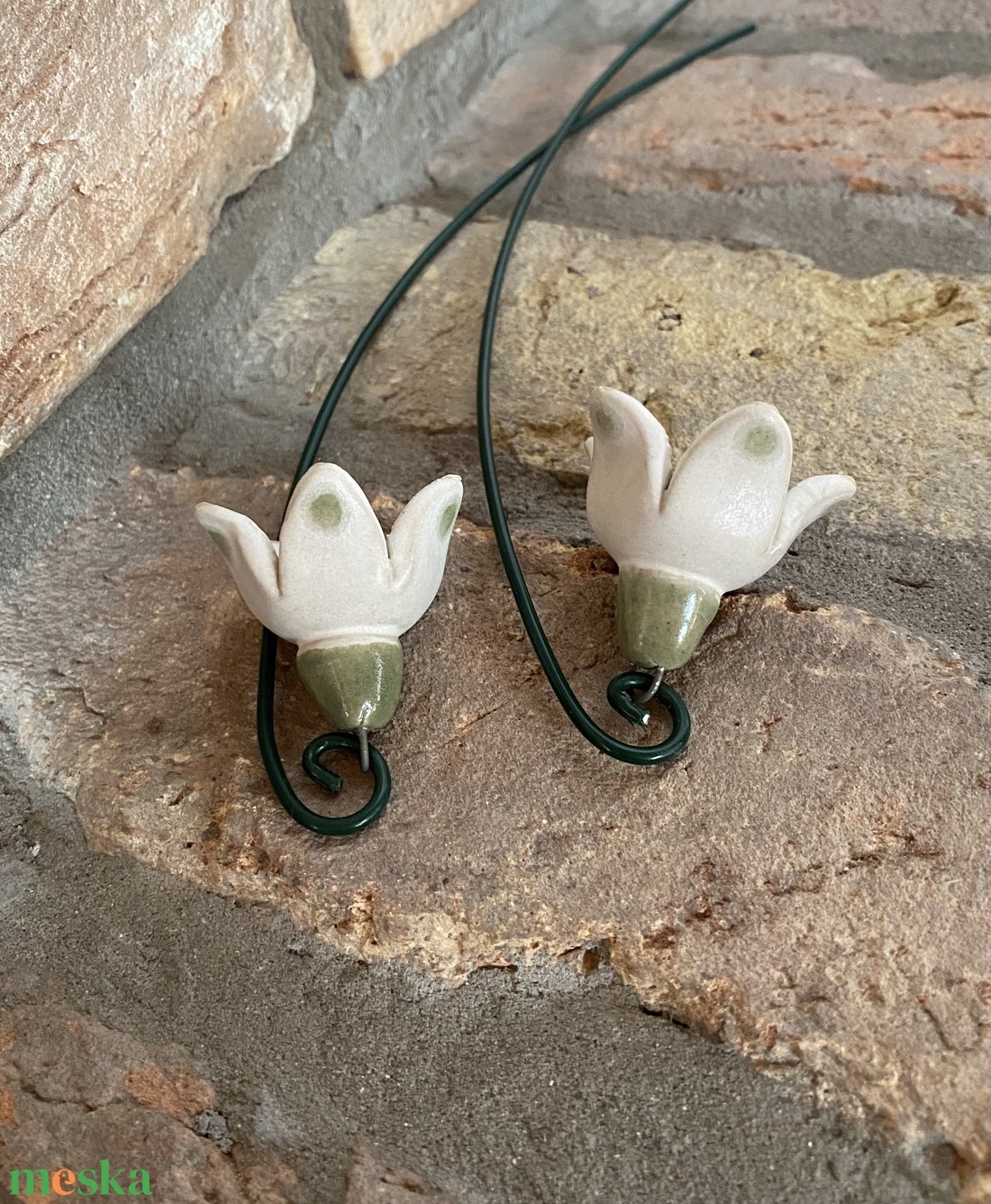 Kerámia tőzike - otthon & életmód - ház & kert - kerti dísz - Meska.hu