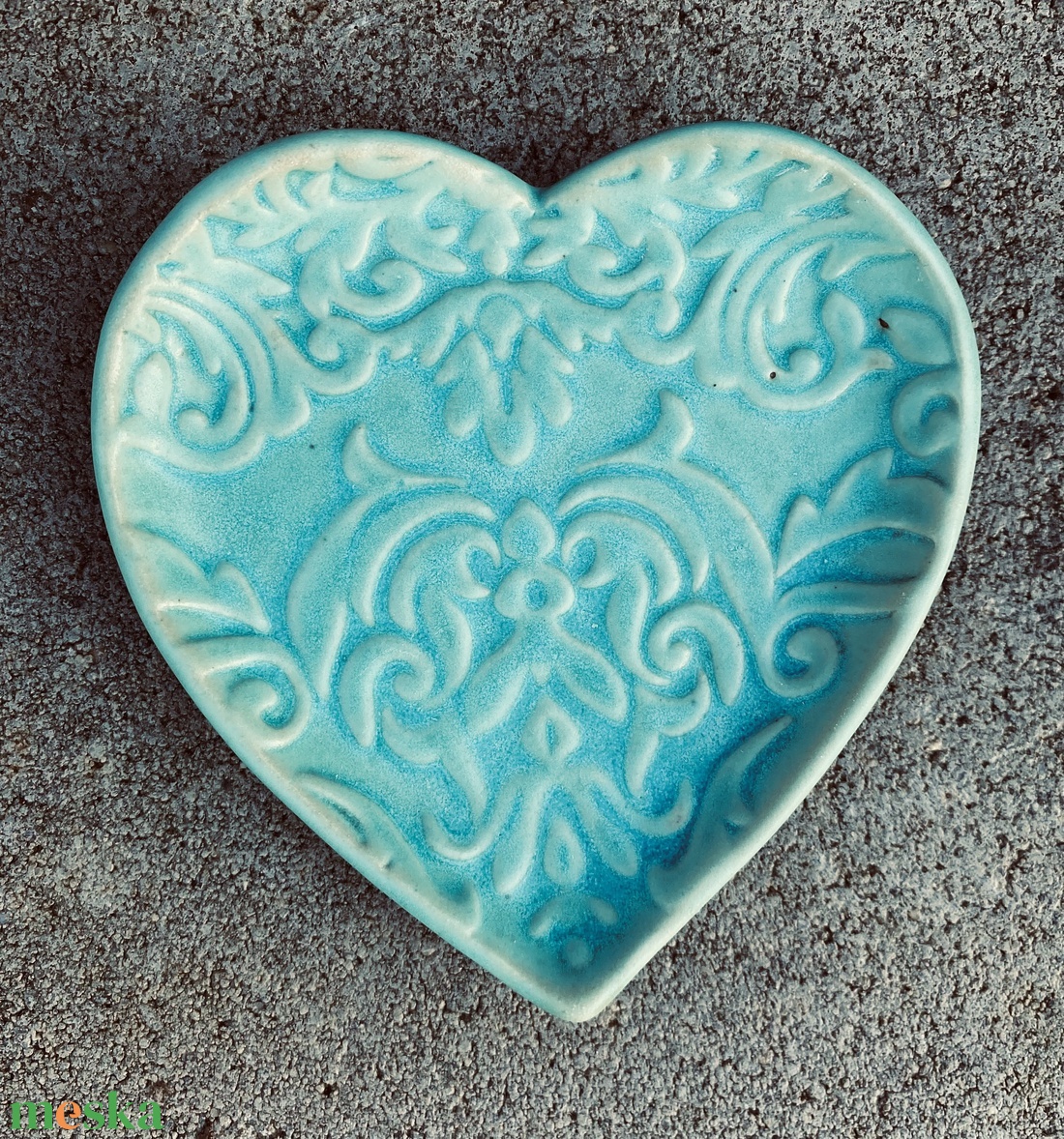 Türkizkék kerámia szív - ékszer - ékszertartó - ékszertartó tál - Meska.hu