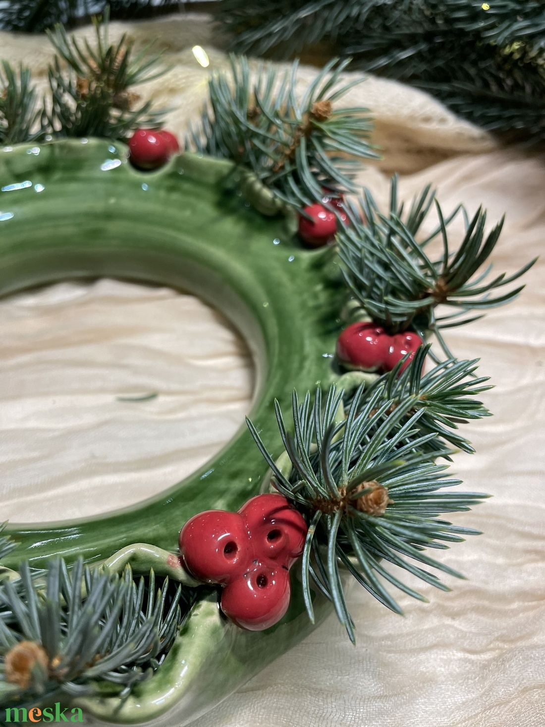 Kézzel Készült Karácsonyi Asztali Kerámia Koszorú Fenyőágakhoz - karácsony - adventi díszek - adventi gyertyadíszek és koszorúdíszek - Meska.hu Kézzel Készült Karácsonyi Asztali Kerámia Koszorú Fenyőágakhoz - karácsony - adventi díszek - adventi gyertyadíszek és koszorúdíszek - Meska.hu