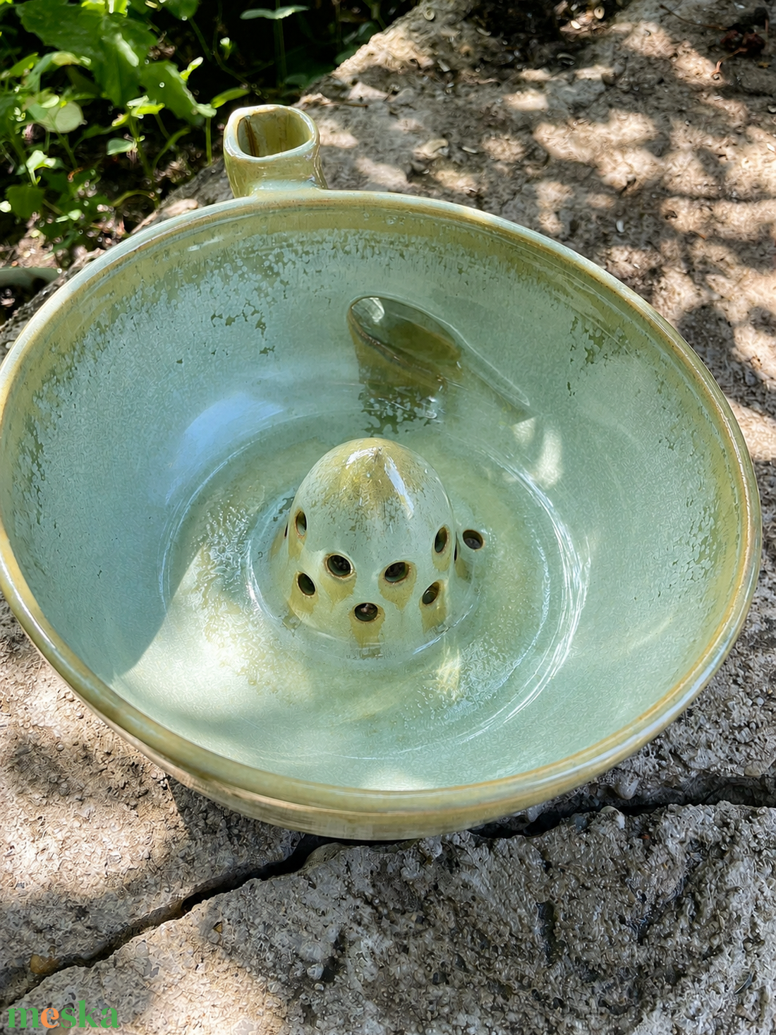 Kézzel készített kerámia szűrőtál - berry bowl XL - otthon & életmód - konyhafelszerelés, tálalás - tálalás - kínálótál - Meska.hu